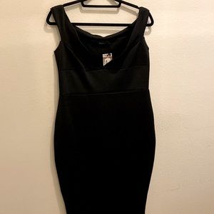 Black knee length sweetheart off shoulder bodycon dress